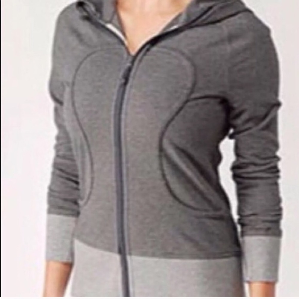 ✨🖤 Lululemon Two-toned Scuba Hoodie